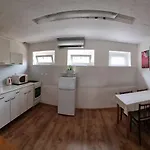 Vinarstvi Klucov 아파트