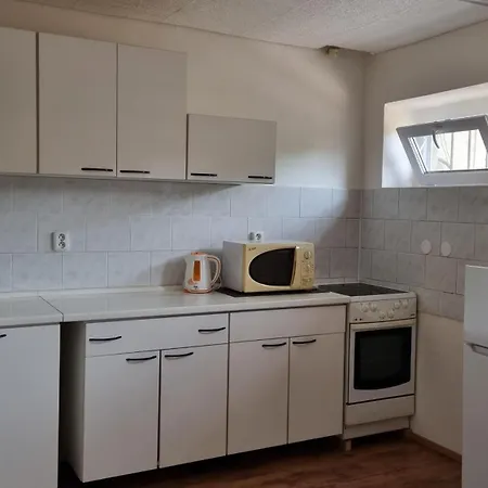 Vinařství Klučov * Lstibor