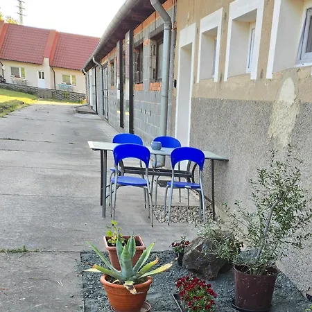 Lägenhet Vinarstvi Klucov Lstibor