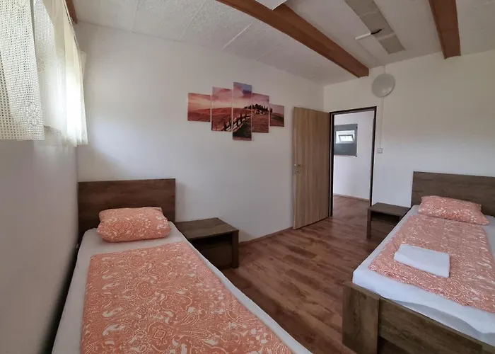 Apartament Vinarstvi Klucov